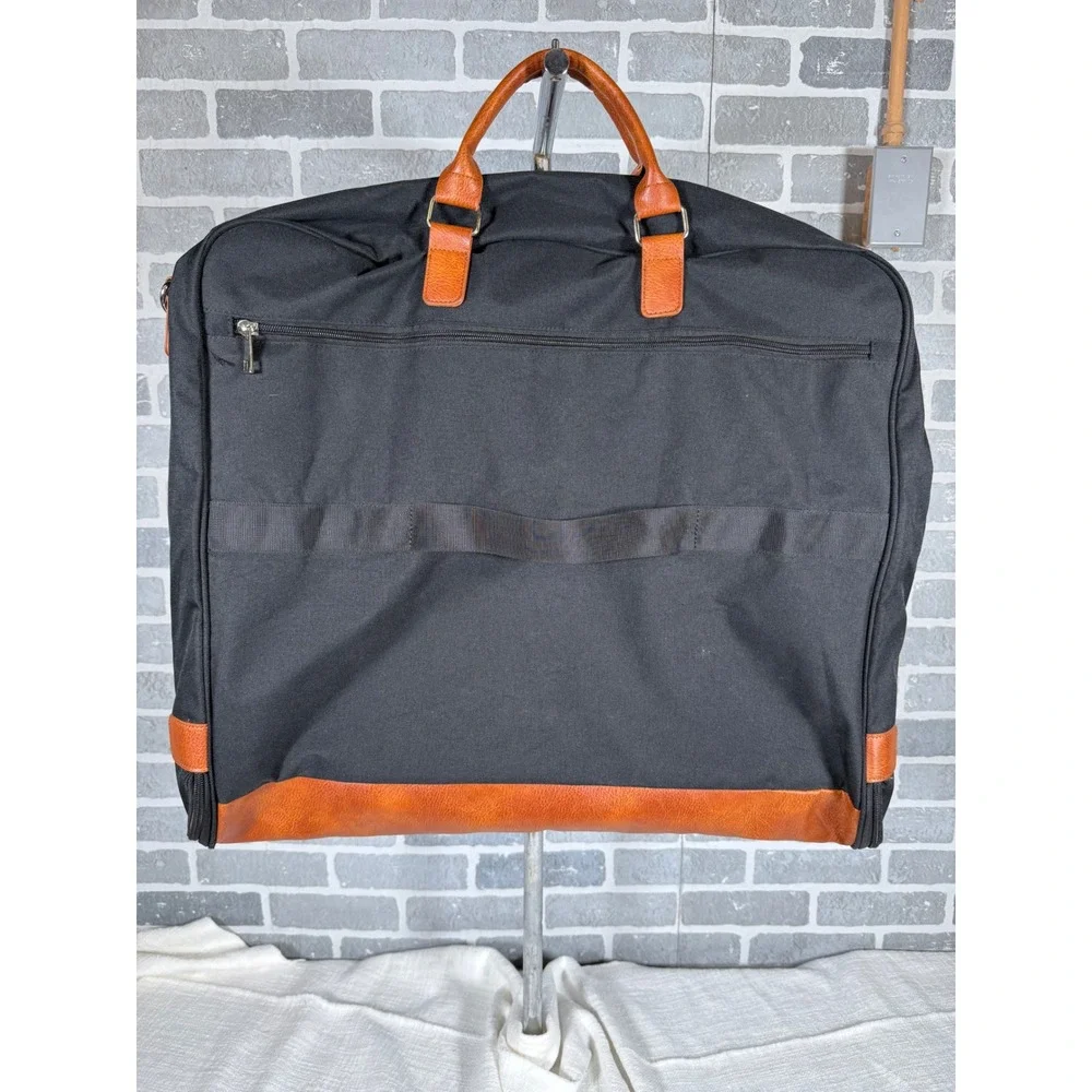 N/A black nylon